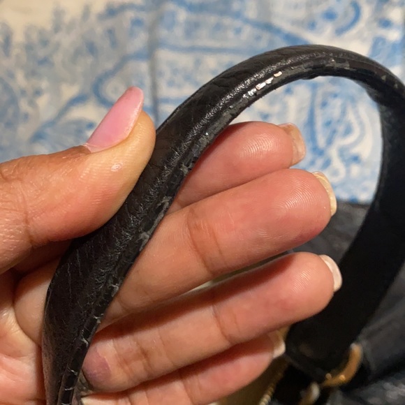 Gucci Bag - Picture 10 of 15